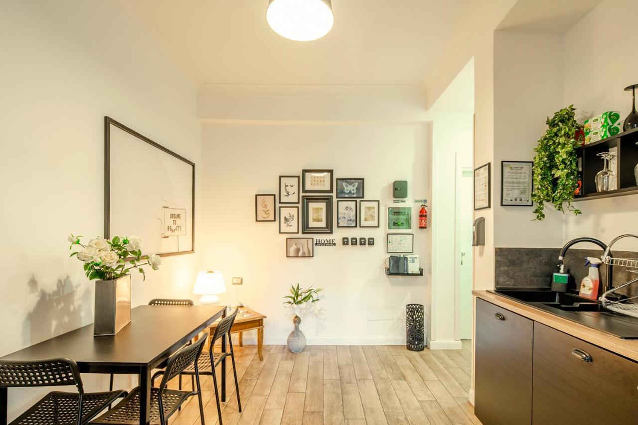 Garden House - Luxury Guest House - Overnight Stay Only Rom Exteriör bild